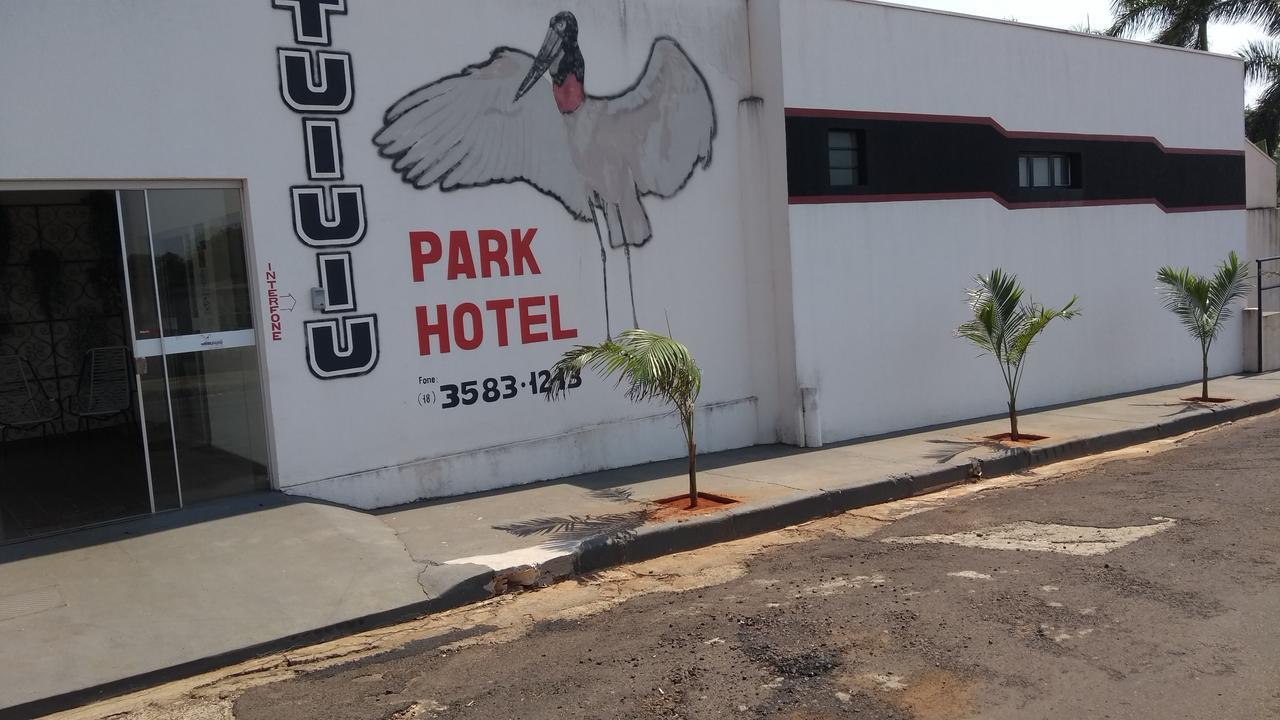 Tuiuiu Park Hotel Rinopolis Exterior photo